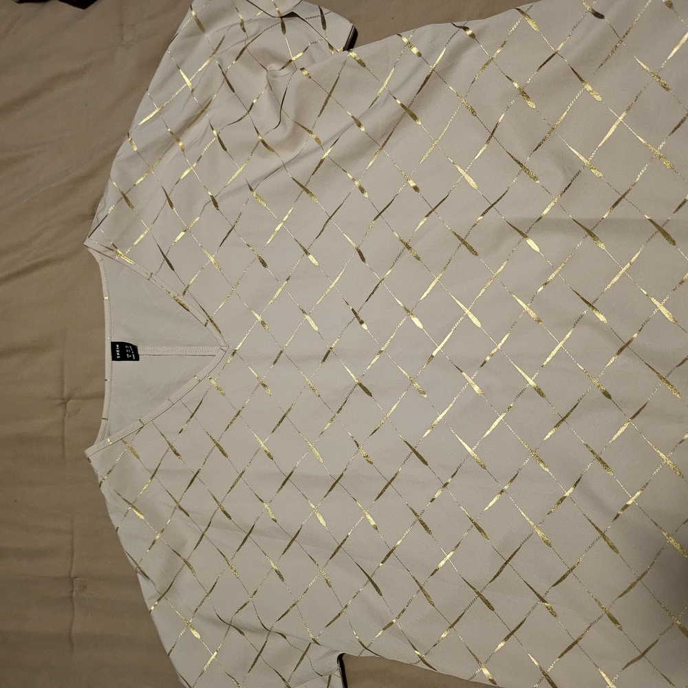 Uniqlo White and Gold Textured Blouse